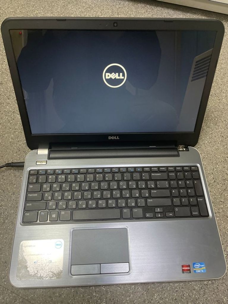 Купити Dell 15/core i5 3317u ddr3/6gb ddr3/hdd 1000 gb/ssd *відсутній/*інтегрована Б/У