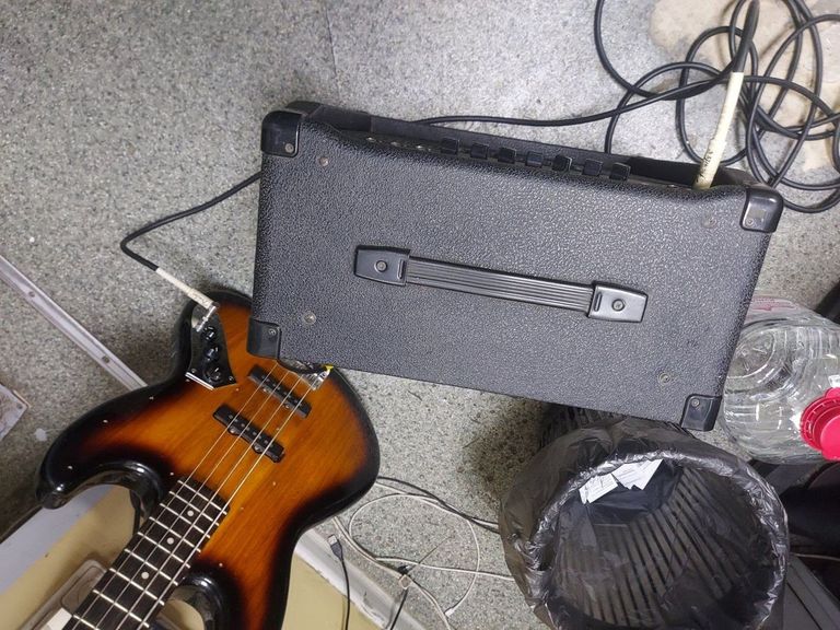 Оголошення Harley Benton hb-40r Б/У