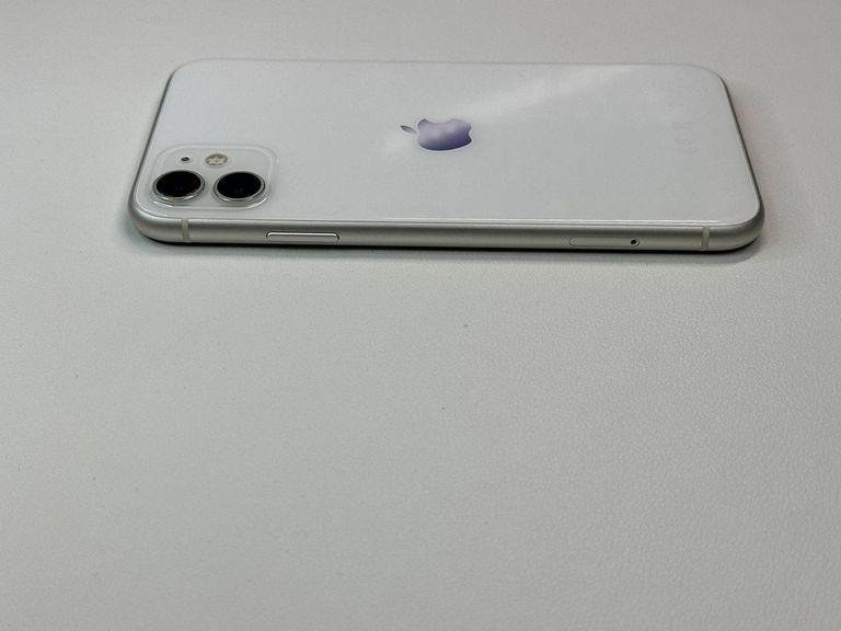 Apple iphone 11 128gb Код:01-200779801. Изображение 12