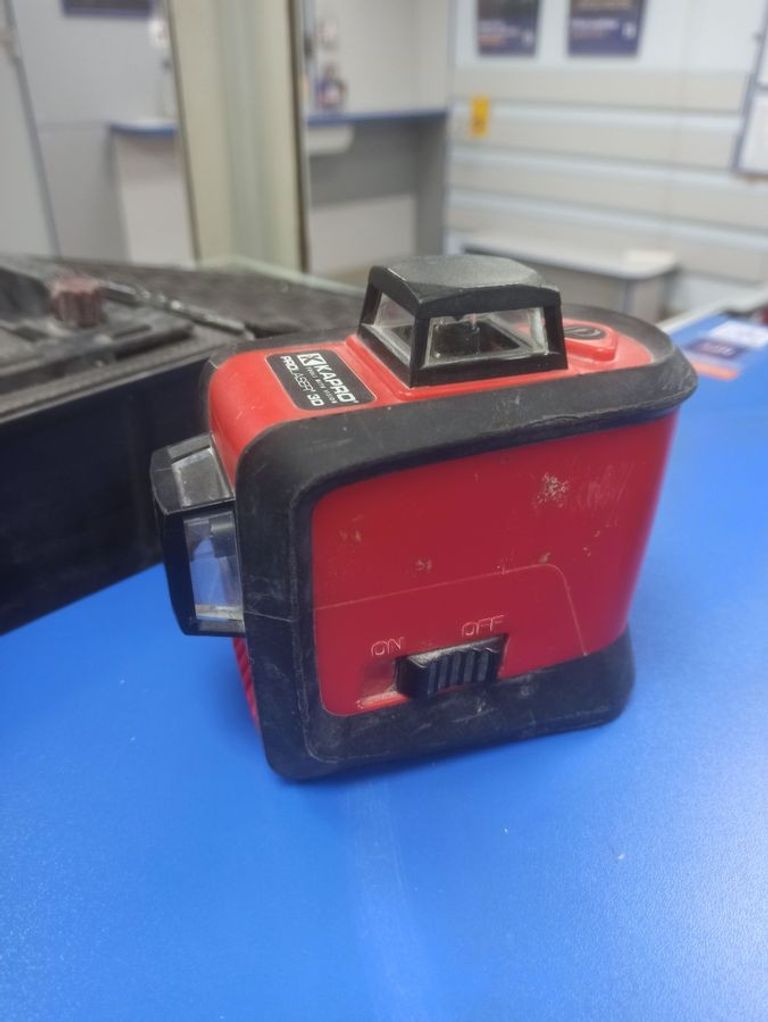 Дешево Kapro 883N з ломбарду