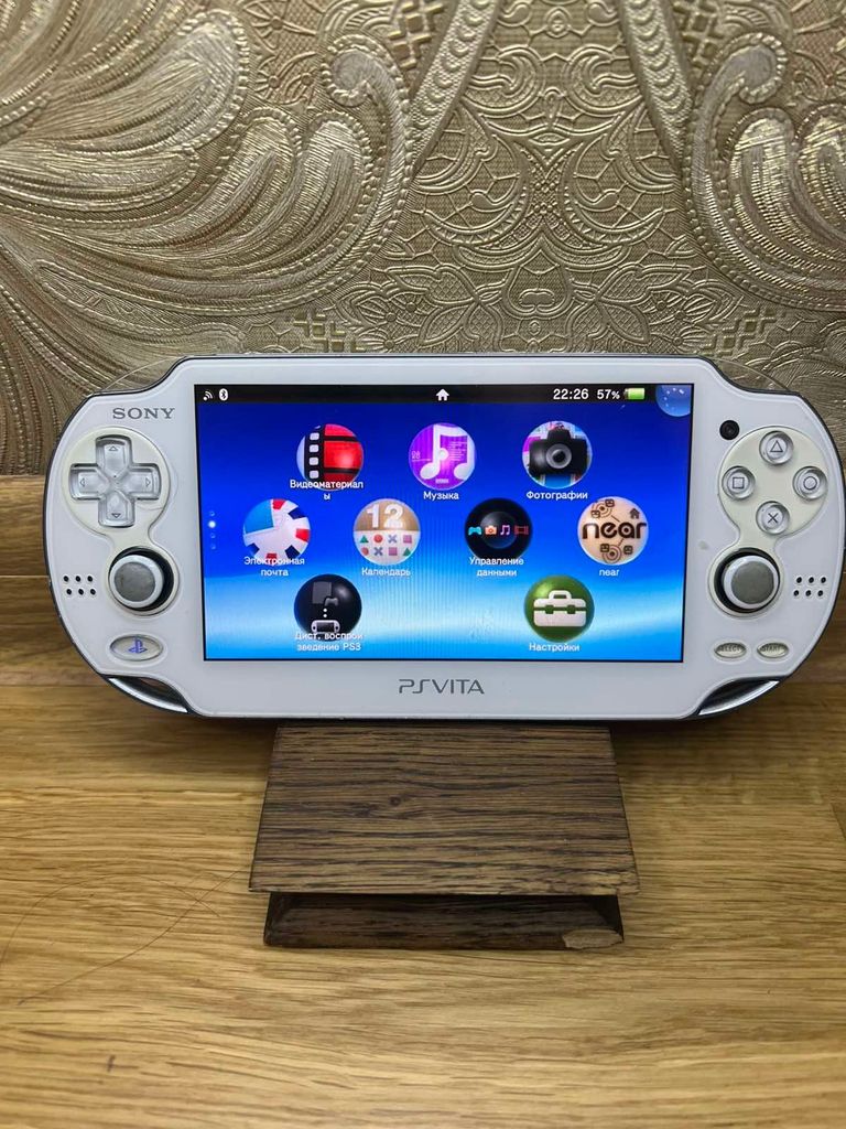 Купити Ігрова приставка Sony PSP Vita (PCH-1004) + SD 64GB Прошита!!! Б/У