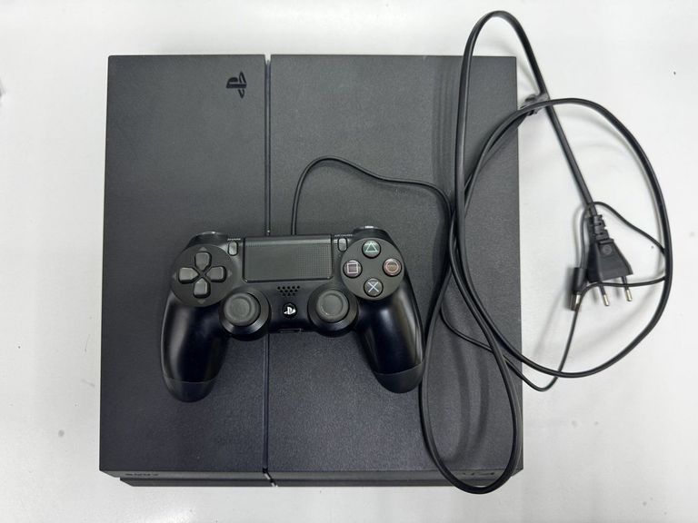 Дешиво Sony PlayStation 4 Slim 500GB Black + Horizon Zero Dawn+Uncharted 4+God of... с ломбарда