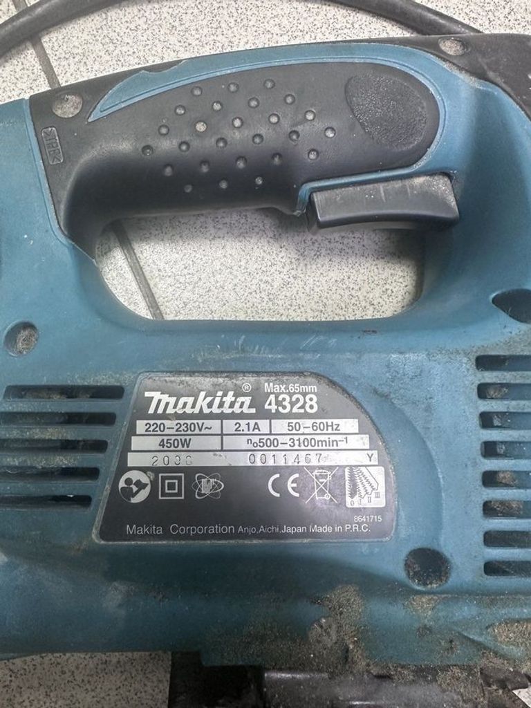 Розпродаж Makita 4328, продавець Техноскарб