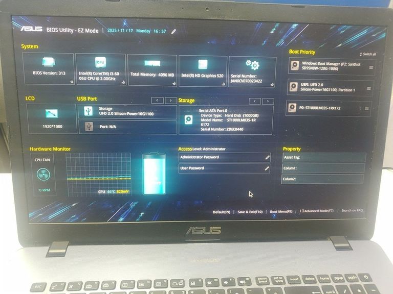 Купити Asus 17/core i3 6006u ddr3/4gb ddr3/hdd 1000 gb/ssd 120 gb/geforce mx110 2gb Б/У