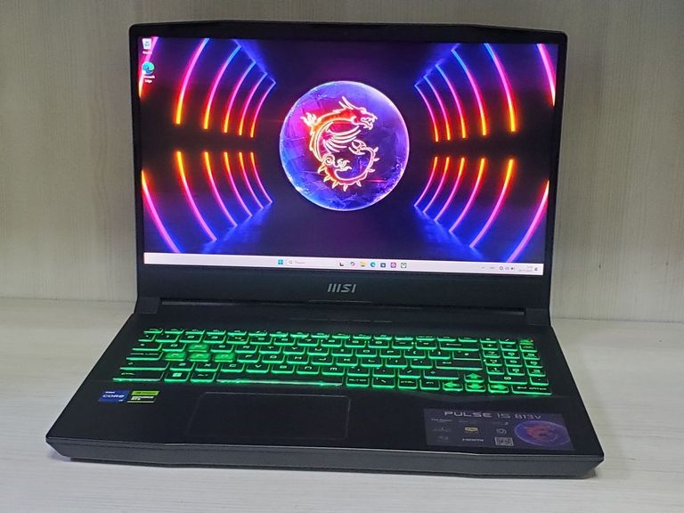 Купити Msi 15/core i7-13700h ddr5/16gb ddr5/hdd *відсутній/ssd 1000 gb/geforce rtx4060 8gb Б/У