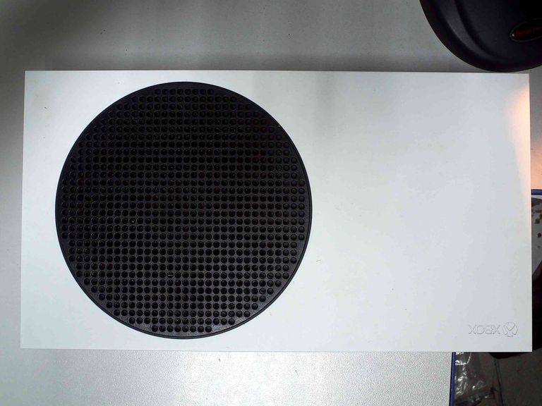 Купити Microsoft Xbox Series S 512GB (889842651386) Б/У