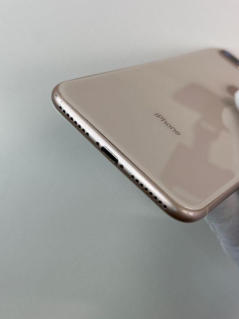 Apple iphone 8 plus 64gb Код:01-200797123. Зображення 10