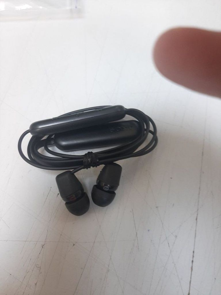 Дешиво Sony wi-c200 с ломбарда