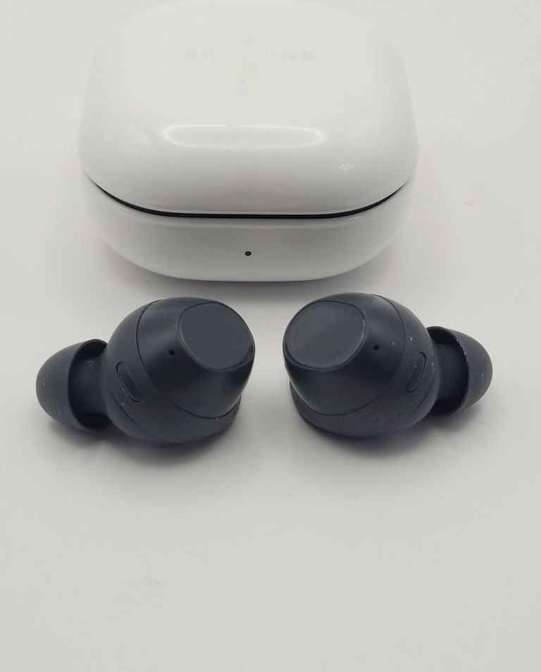 Дешиво Samsung galaxy buds fe с ломбарда