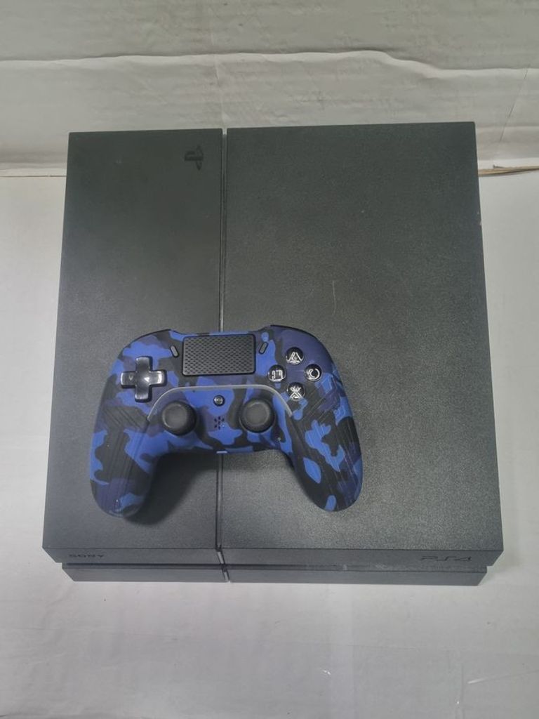 Дешево Sony playstation 4 1tb з ломбарду