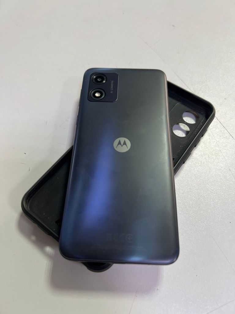 Розпродаж Motorola moto e13 8/128gb xt2345-3, продавець Техноскарб