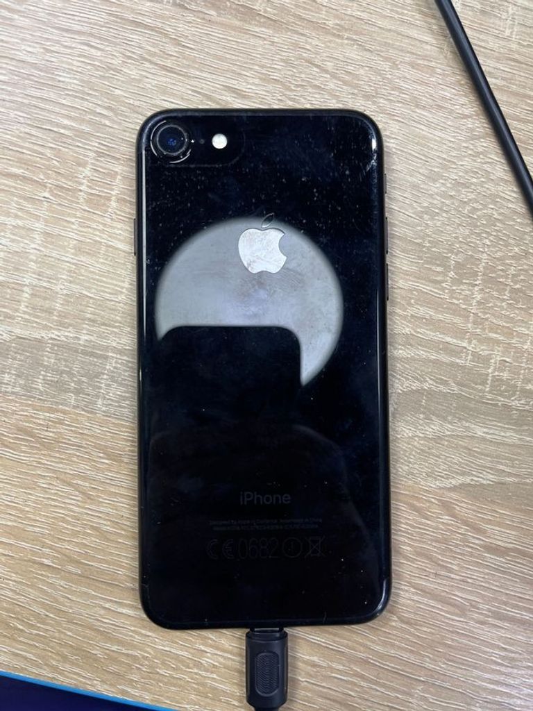 Дешево Apple iphone 7 128gb з ломбарду