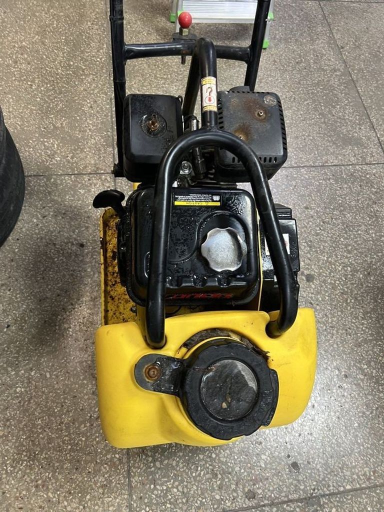 Объявление Enersol EPC-084L Б/У