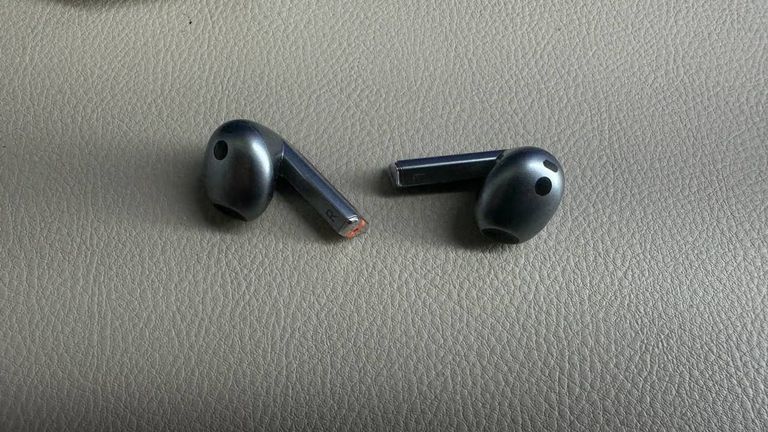 Samsung galaxy buds3 Код:01-200845362. Зображення 10