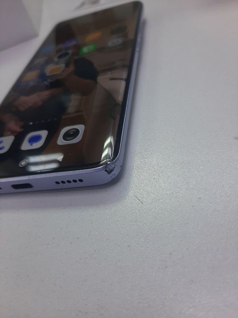 Дешево Xiaomi Redmi Note 13 Pro+ 12/512GB Black з ломбарду