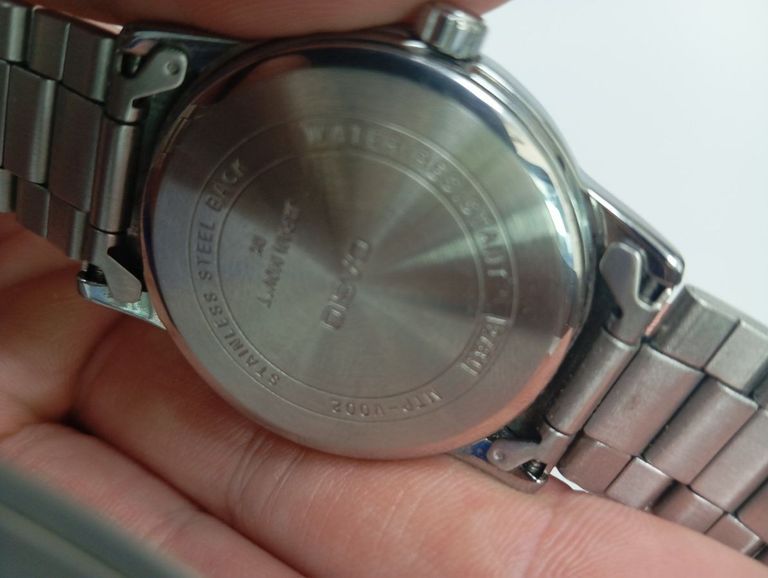 Оголошення Casio mtp-v002 Б/У