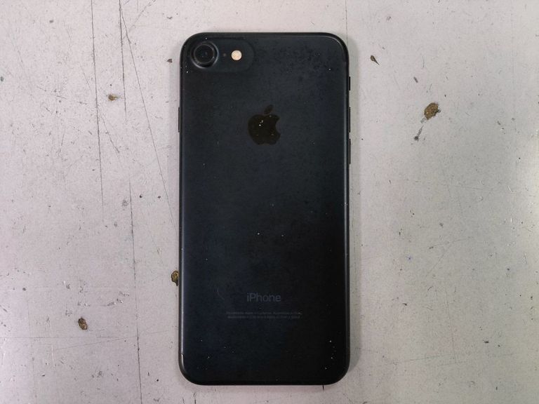 Купити Apple iphone 7 32gb Б/У