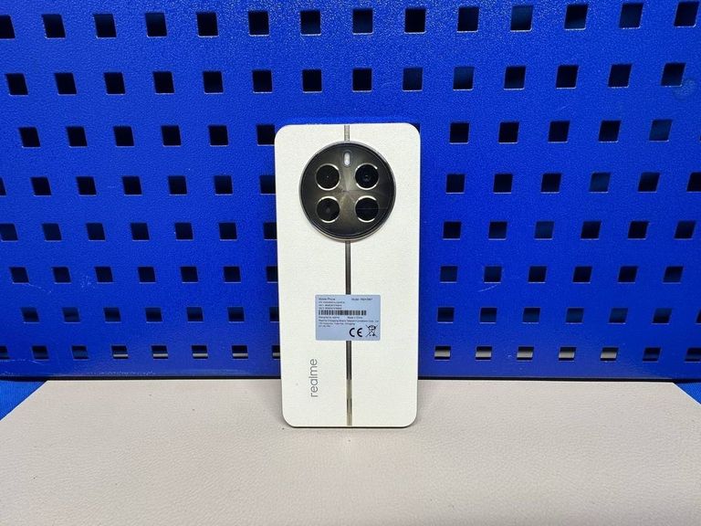 Купити Realme 12+ 5g 8/256gb Б/У