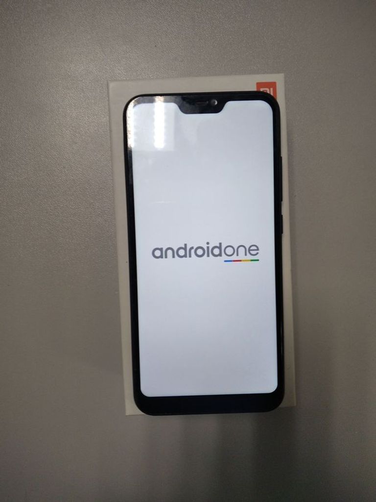 Дешево Xiaomi mi a2 lite 4/64gb з ломбарду