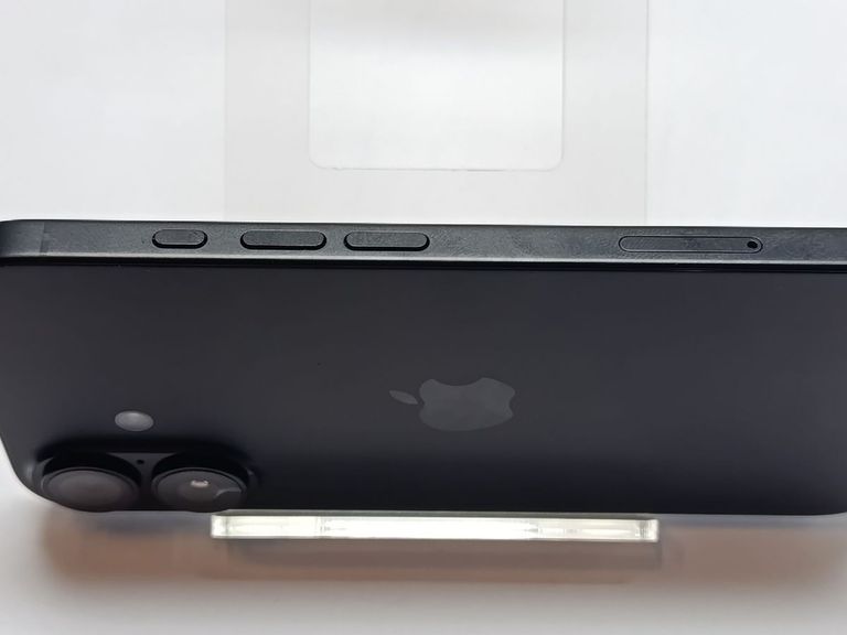 Apple iphone 16 256gb Код:01-200862420. Зображення 6
