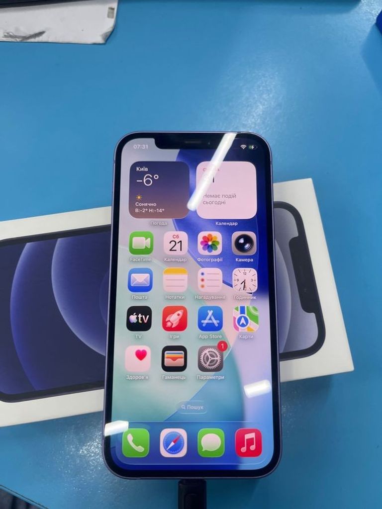 Купити Apple iPhone 12 64GB (PRODUCT)RED Б/У