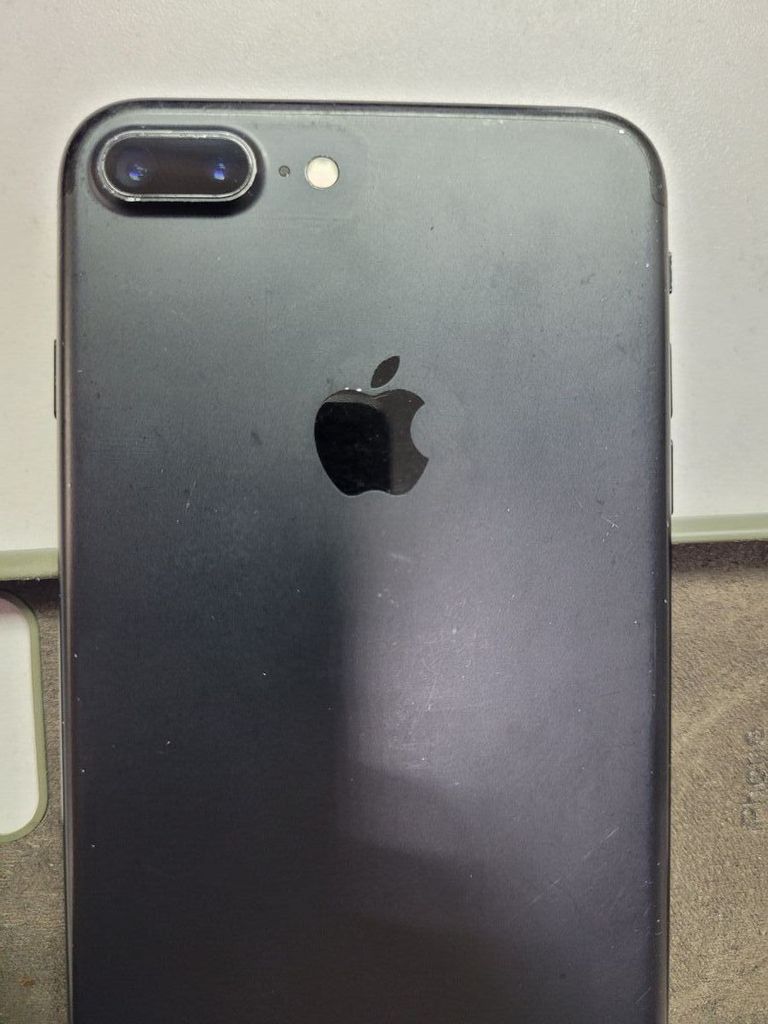 Apple iphone 7 plus 32gb Код:01-200883781. Зображення 6