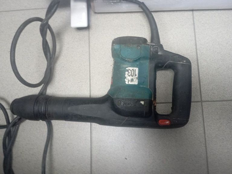 Купити Makita hm0860c Б/У