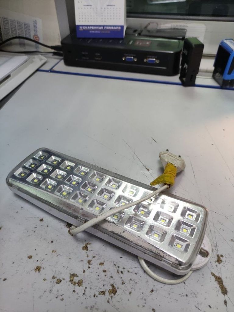 Оголошення Feron el-115 Б/У