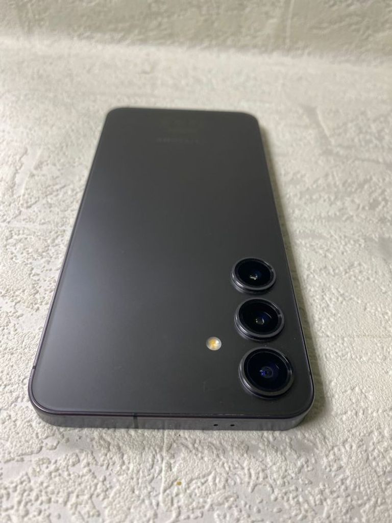 Samsung galaxy s24+ 12/256gb Код:01-200907721. Изображение 7