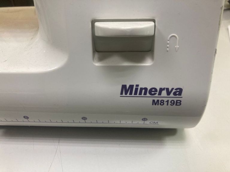 Дешиво Minerva M819B с ломбарда