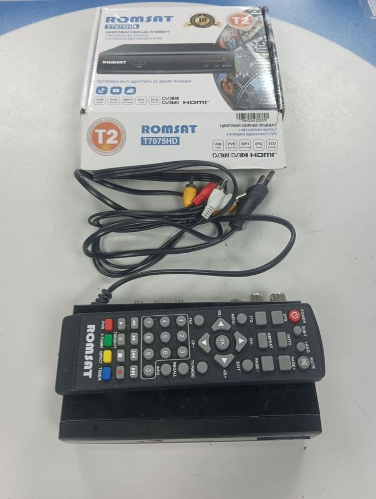 Дешево Romsat t7075hd з ломбарду