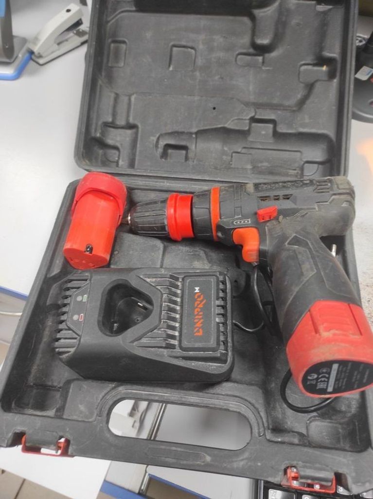 Дешево Dnipro-M cd-120hq 2акб зп з ломбарду