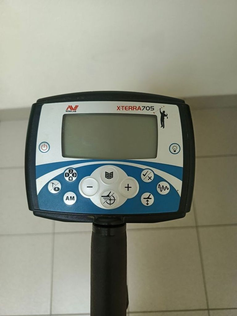 Дешиво Minelab X-Terra 705 с ломбарда