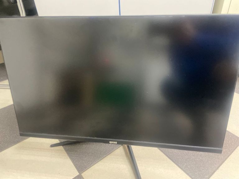 Купити Qube G27F240 Б/У