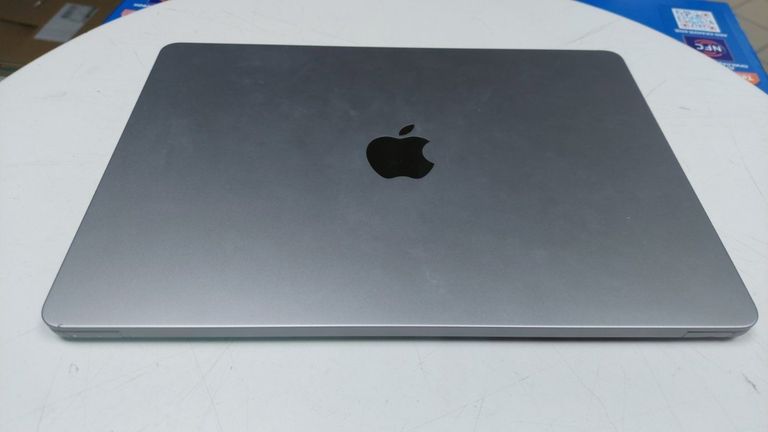 Дешево Apple macbook air 13,6" m2 2022 з ломбарду
