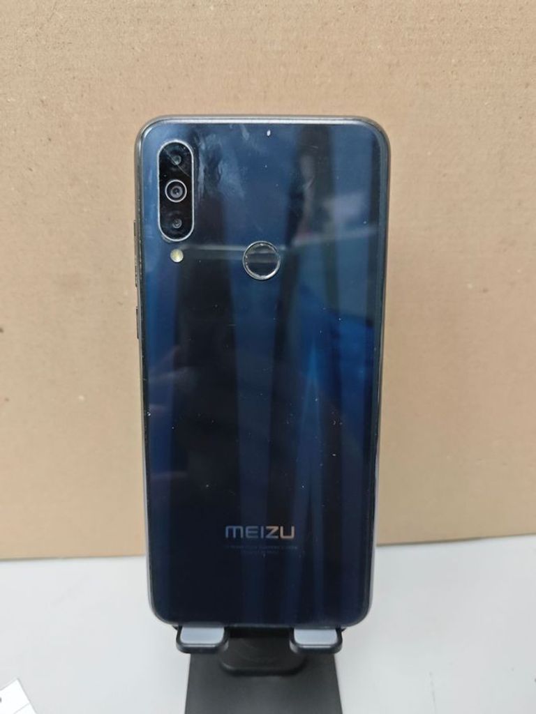 Дешево Meizu M10 2/32GB Black з ломбарду