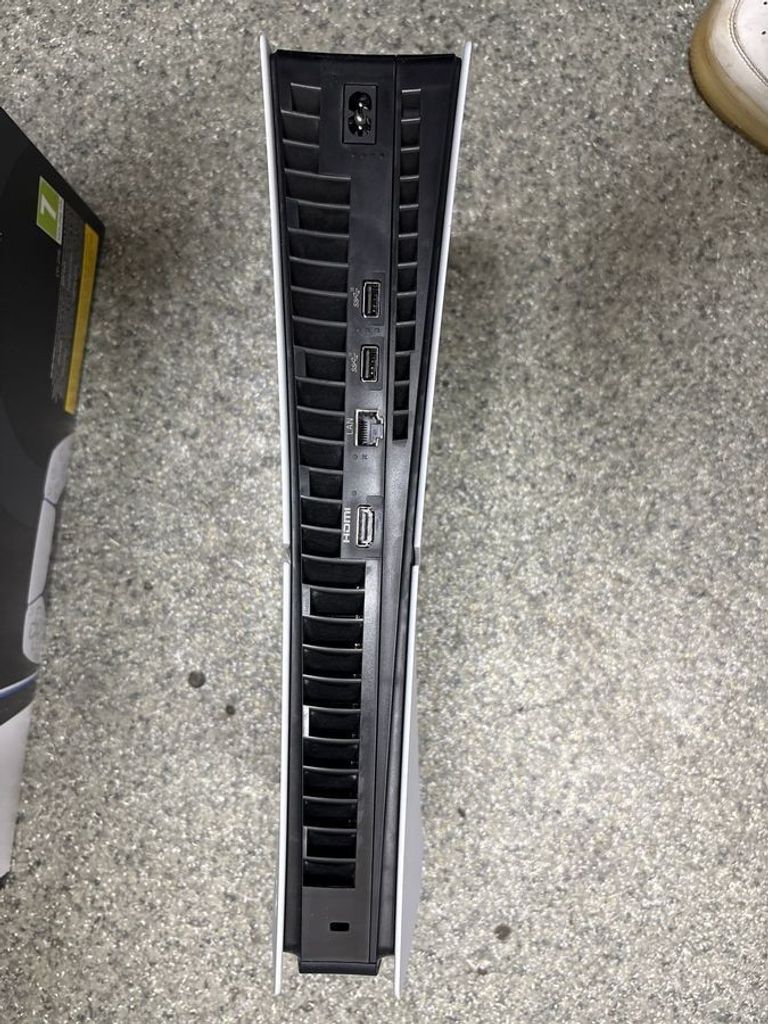 Sony PlayStation 5 Slim Digital Edition 825GB White (1000040658) Код:01-200918865. Изображение 6