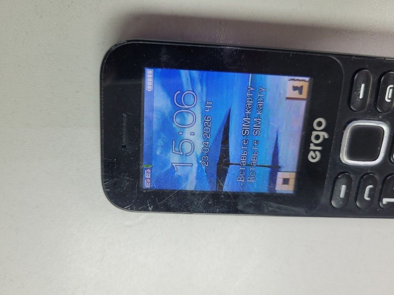 Дешиво Ergo E241 Dual Sim Black с ломбарда