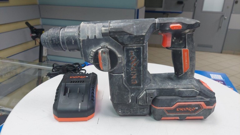 Купити Dnipro-M dhr-202bc ultra 1акб 4ah зп Б/У