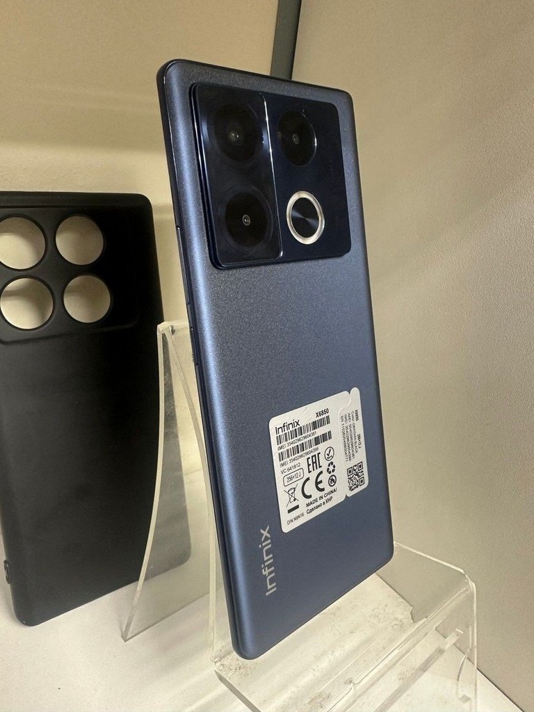 Оголошення Infinix note 40 pro 12/256 Б/У