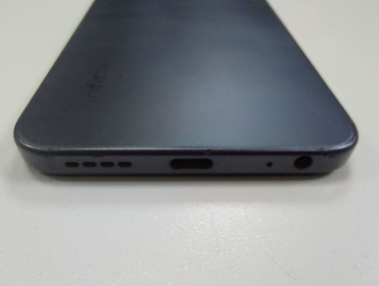 Дешево Infinix smart 9 4/128gb з ломбарду