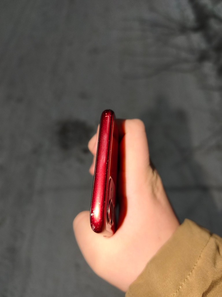 Apple iPhone 11 128GB Red Slim Box (MHDK3) Код:null. Зображення 7