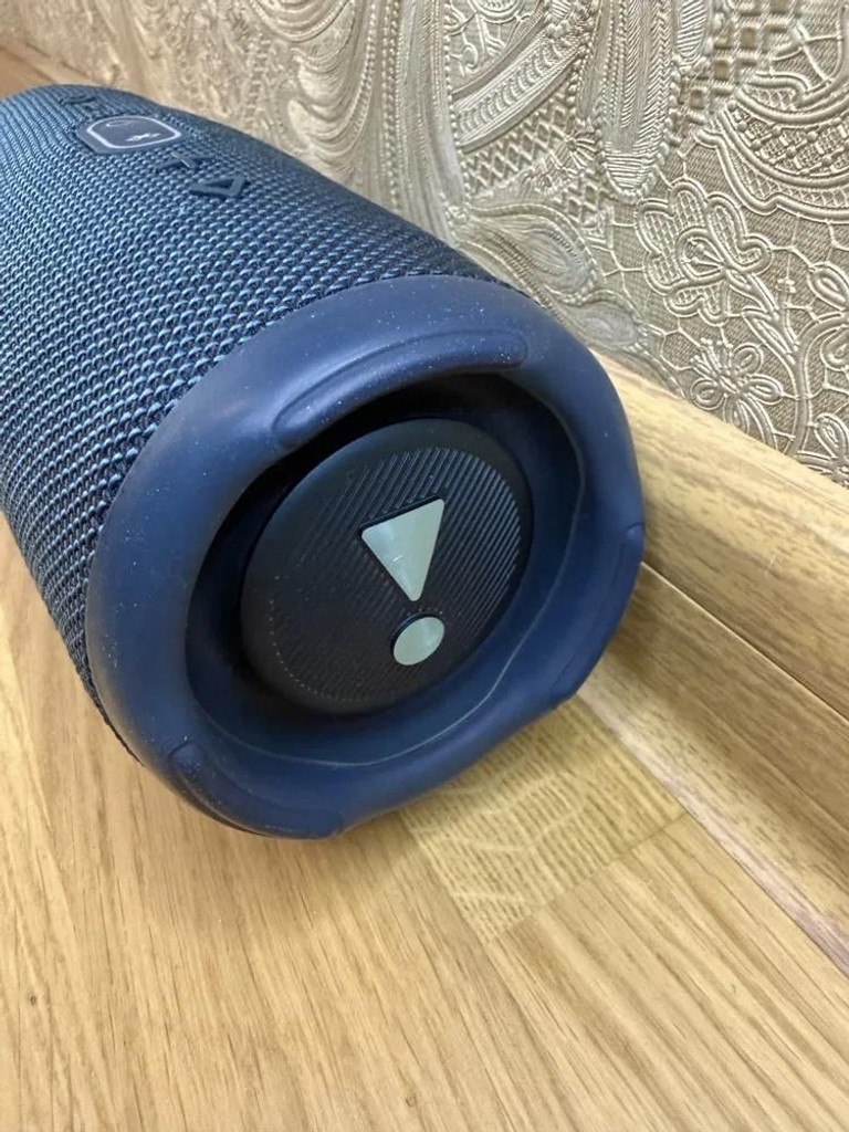 Дешево Jbl Charge 5 Blue (JBLCHARGE5BLU) з ломбарду