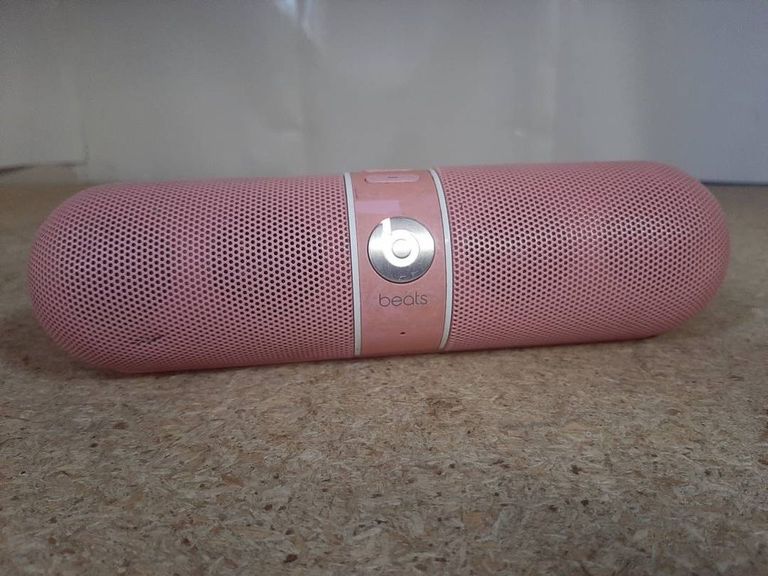 Купить Monster beats pill Б/У