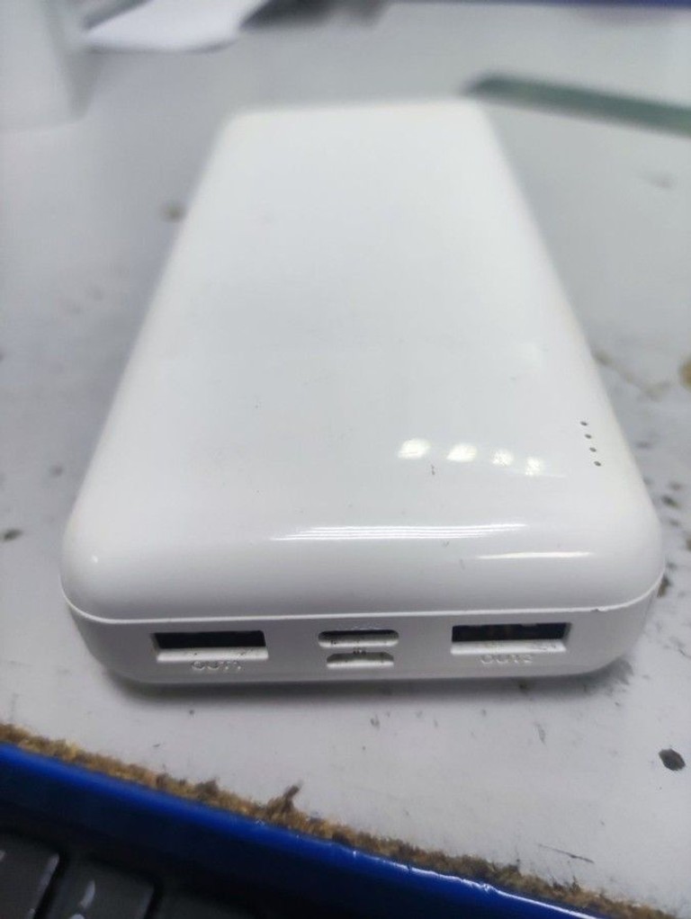 Купить Hoco J72A Easy Travel 20000 mAh Black Б/У