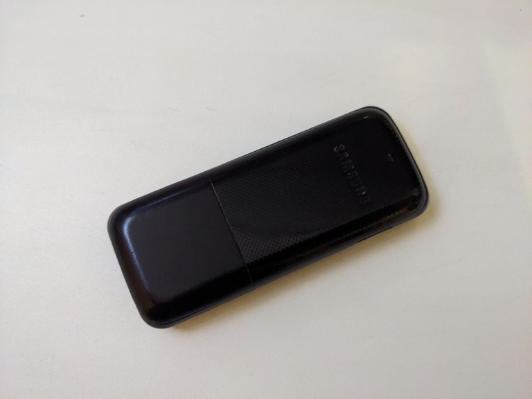 Оголошення Samsung e1070 Б/У
