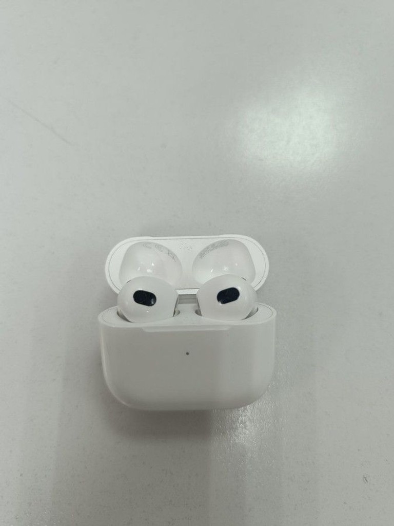 Купить Apple airpods 3rd generation Б/У