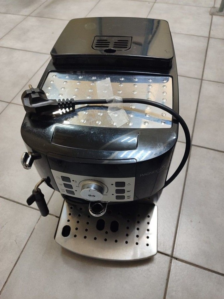 Оголошення Delonghi Magnifica S ECAM 22.110.B Б/У