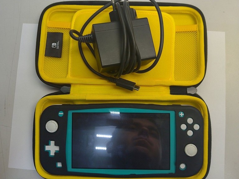 Nintendo switch lite Код:01-201002270. Зображення 5