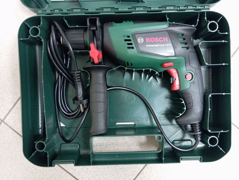 Оголошення Bosch universalimpact 800 Б/У